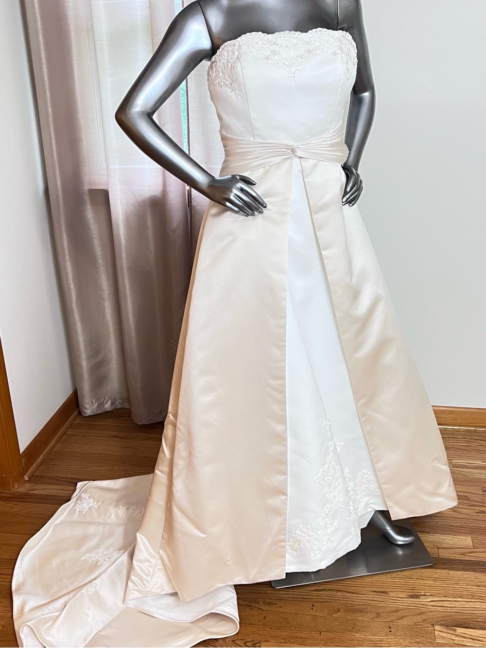 David's Bridal Ivory/Champagne style T8580, size 16 Petite.